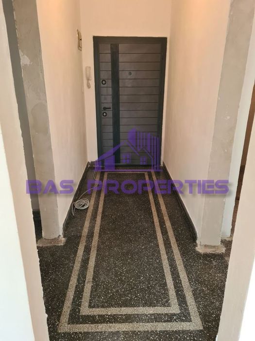 Продава се Тристаен апартамент в София, Център - 84 кв.м за 2798 €/кв.м - Снимка #5