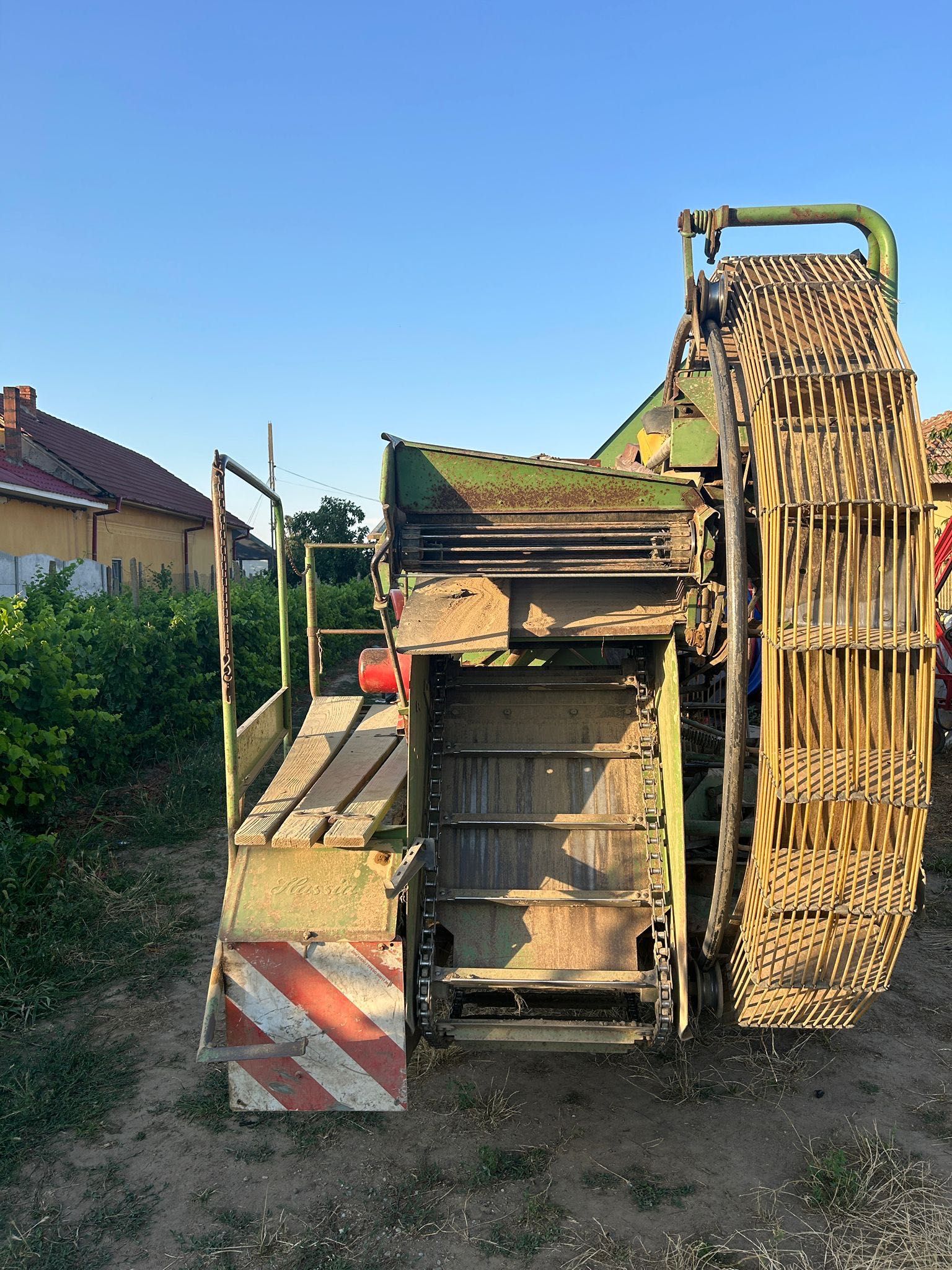 Combină de recoltat cartofii HASSIA