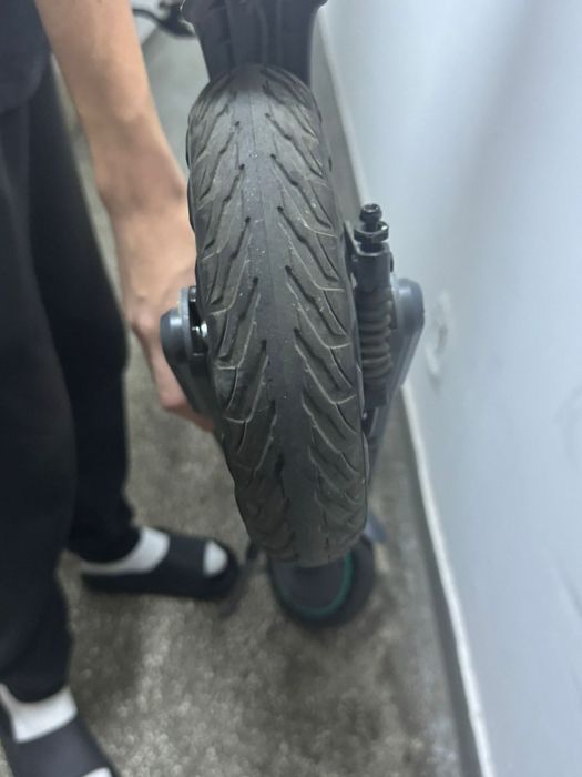 Trotineta electrica AERIUM T350 PRO