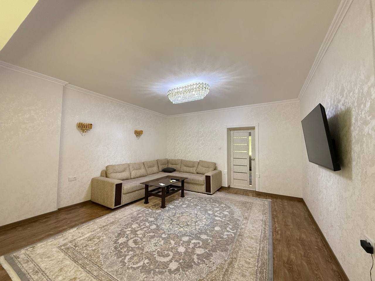 Улица Чехова; ОЙБЕК,3/1/9 "Савдогар банк,71м2,С ремонтом