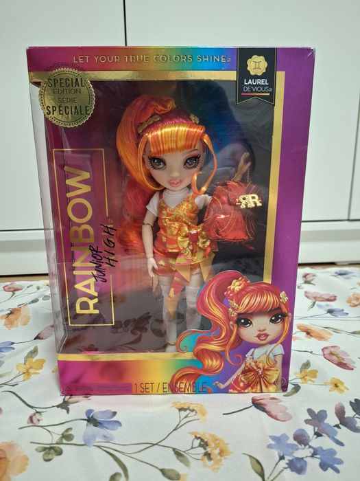 Rainbow High, Shadow High papusi