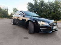 Vând Audi A4 B8 2.0 TDI 2012 143 cp