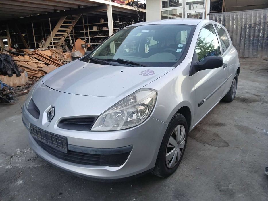 Рено Клио 1.5 dci 2006 г на части