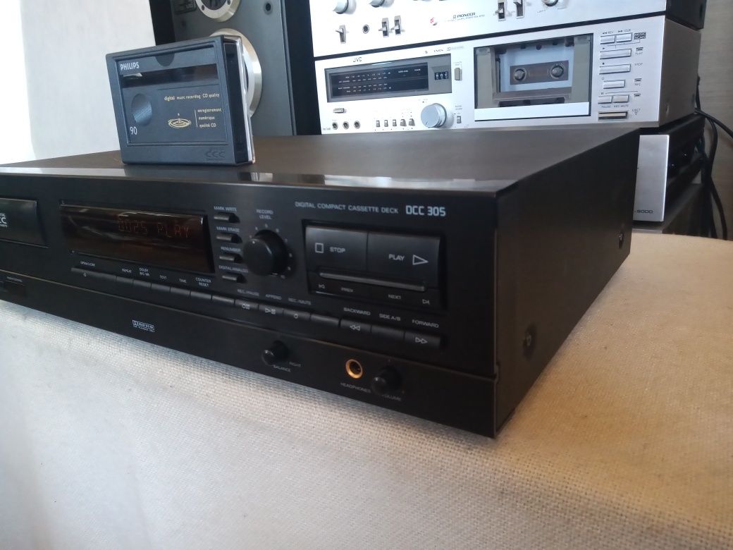 Deck Digital Grundig DCC-305. Dolby B, C. Impecabil.