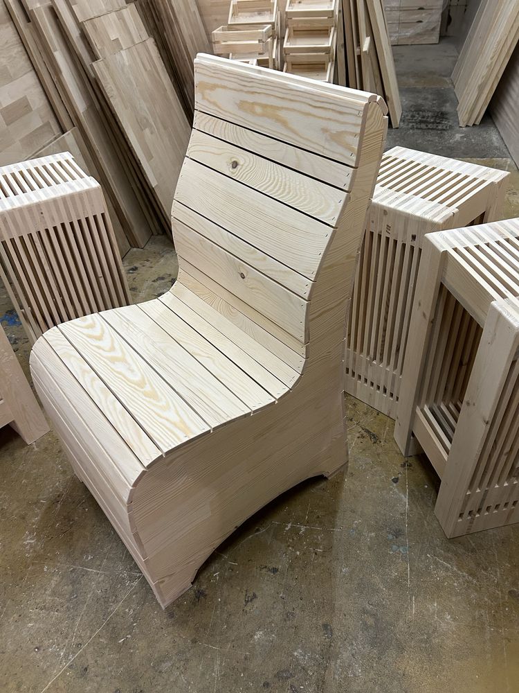 Трапезен/ ергономичен дървен стол ръчна изработка