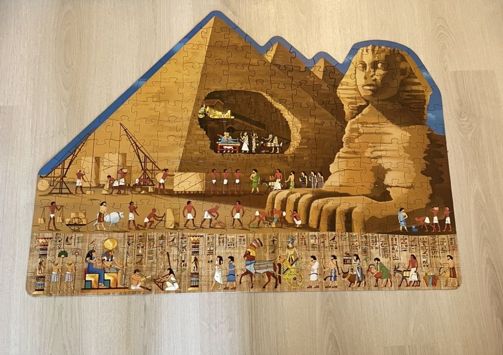 Set  patru jocuri clasice si puzzle,cucereste piramida,nu te supara fr