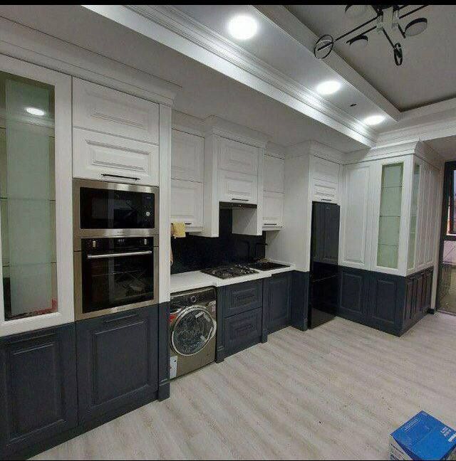 Biz xarhil turdagi mebilar ishlab chiqaramiz