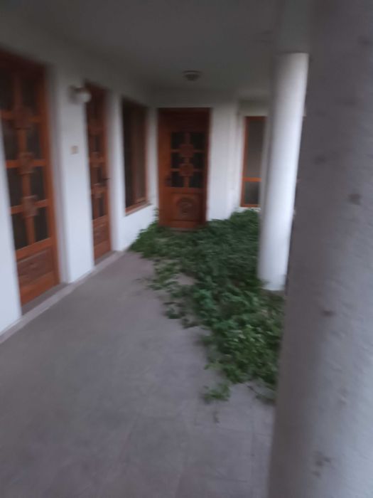 Къща с Двор +Склад Гараж, ниска цена