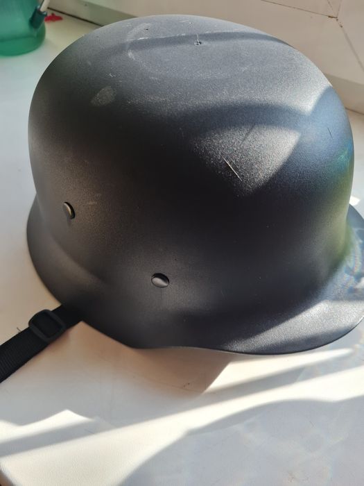 Каска для вождения