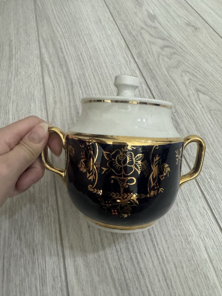 Сахарница новая