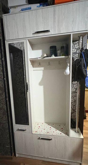 Срочно продается прихожая!!!