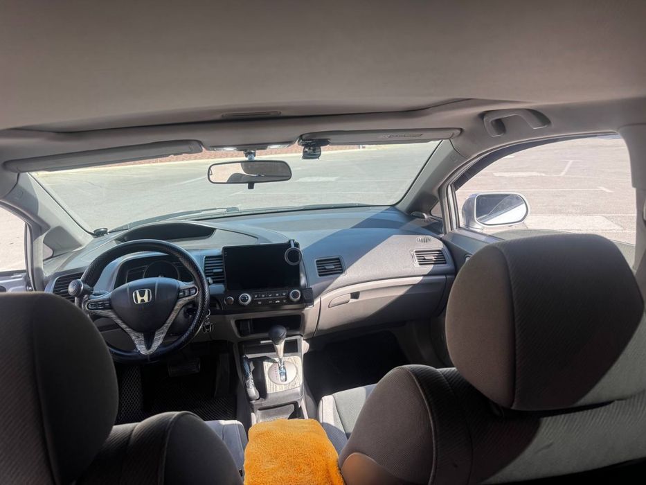 Продам Honda Civic 1.8