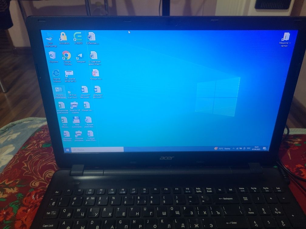 Продаю ACER ноутбук