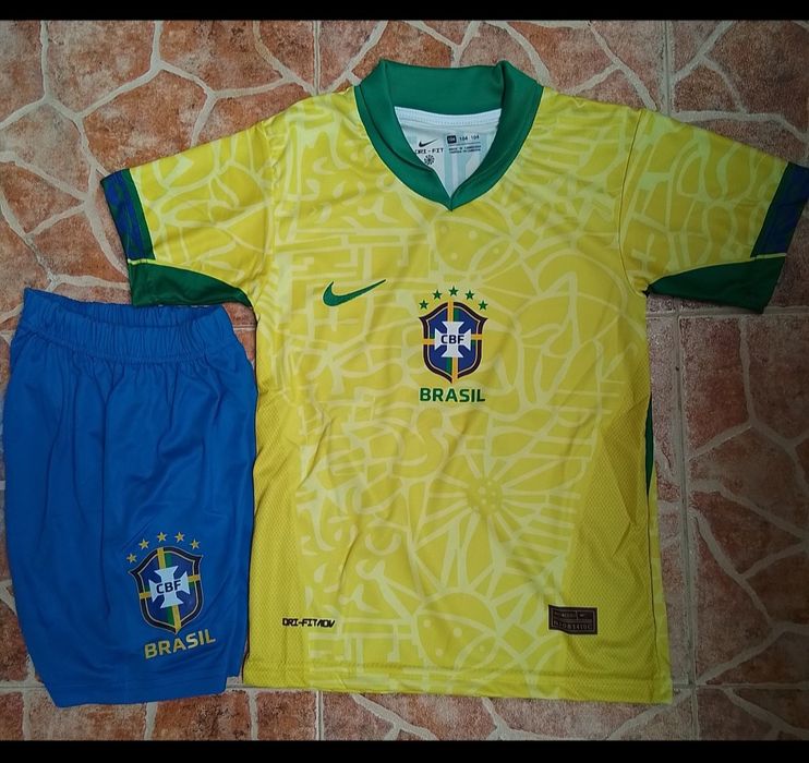 BRAZIL детско юношески футболни екипи