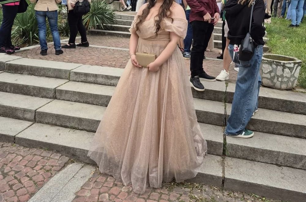 Бална рокля с подарък обувки