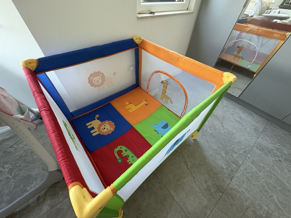Tarc de joaca pentru bebelusi ca nou