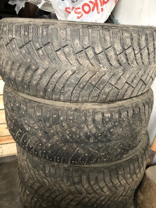Продам зимнюю резину