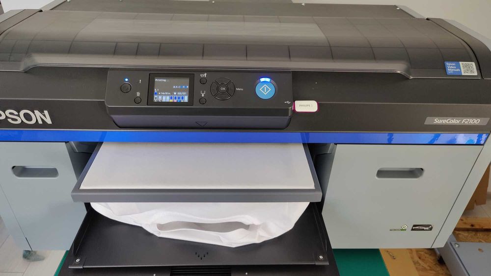 Imprimanta DTG EPSON F2100 si presa Termica TS3M