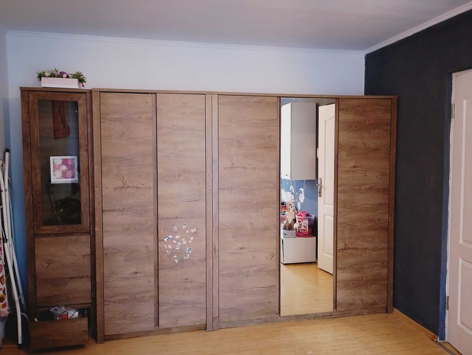 Vând dressing 300x200x55