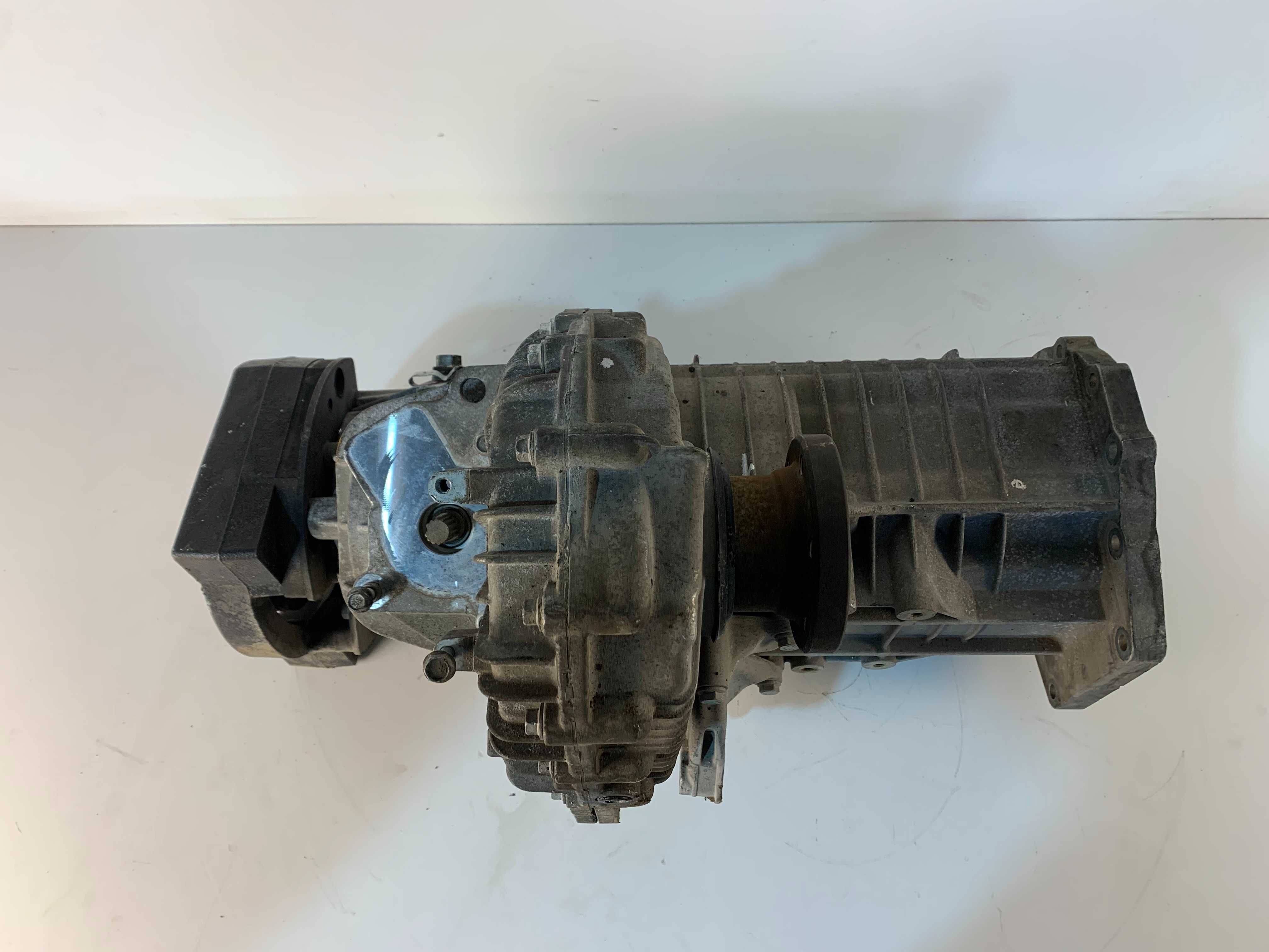 Раздатка Vw Touareg Фолксваген Туарег 2.5 175к.с. 06г.  0AD.341.012.LX