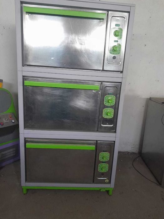 Жарочный шкаф трёх секционный