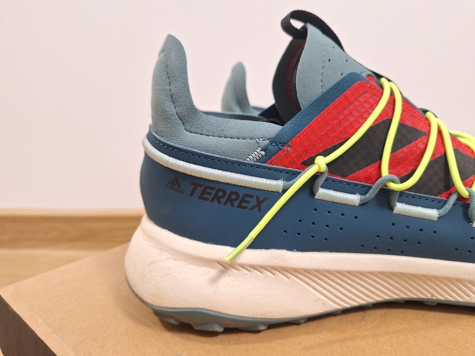 Adidas Terrex Voyager 21