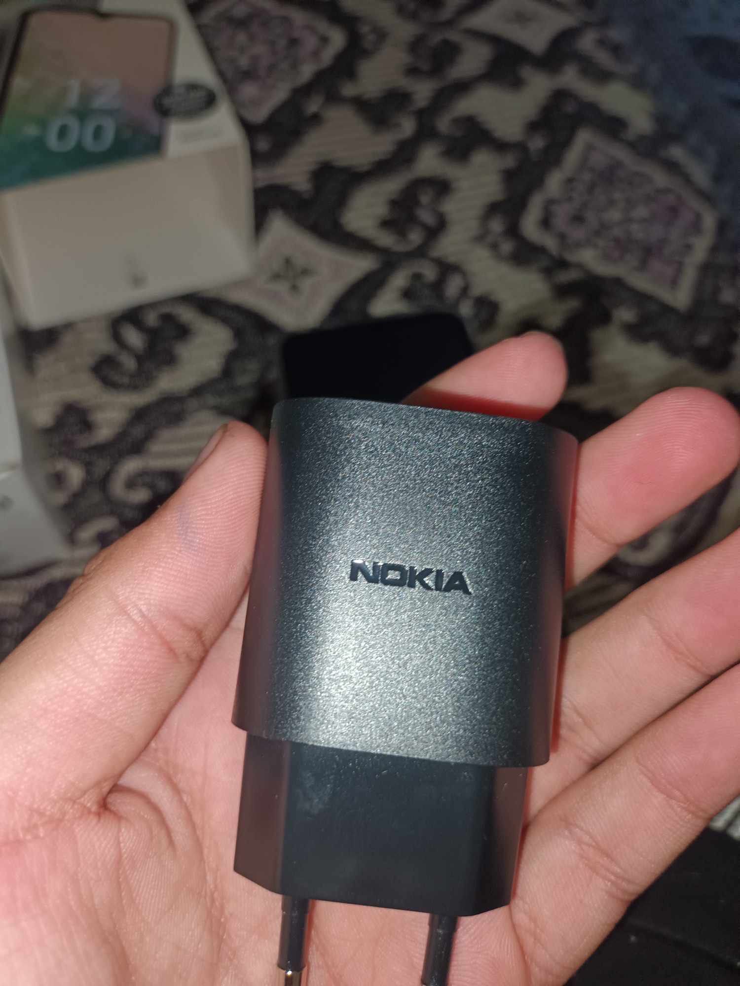 Смартфон Nokia C32