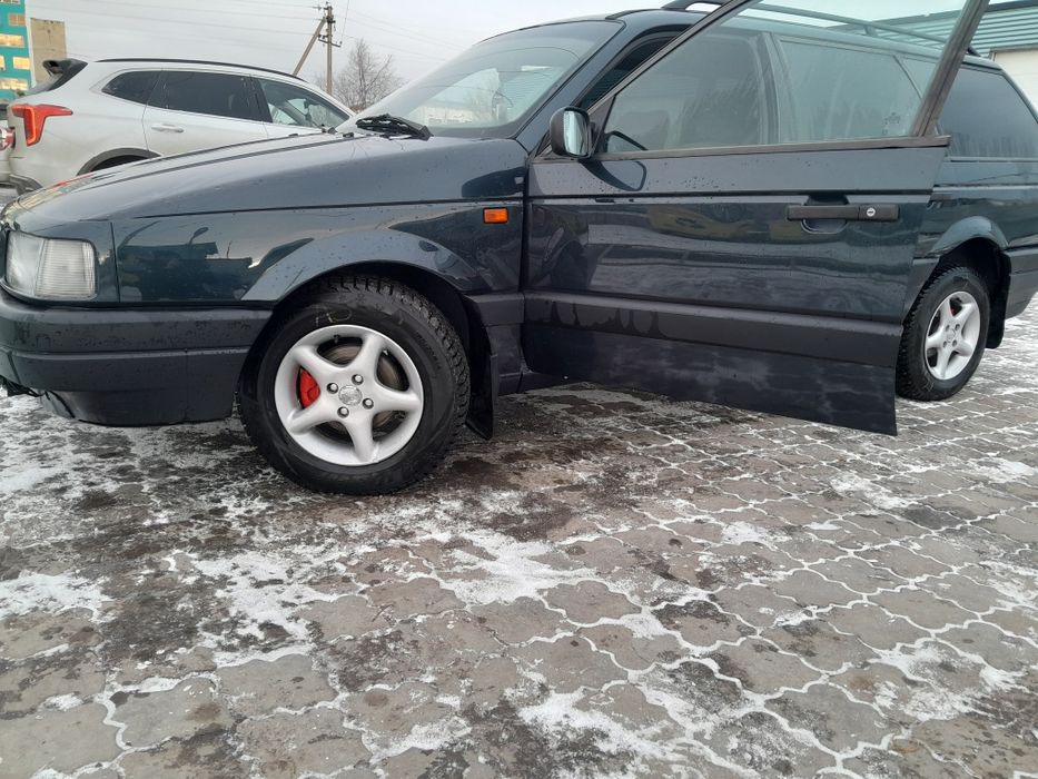 Фольксваген пассат б-3, универсал.