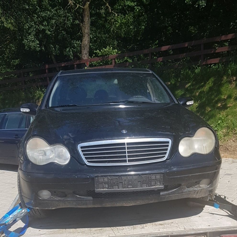 Piese Mercedes C220 W203 de Europa