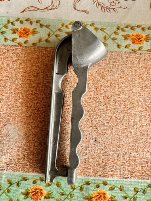 Чесночница  и прихватка