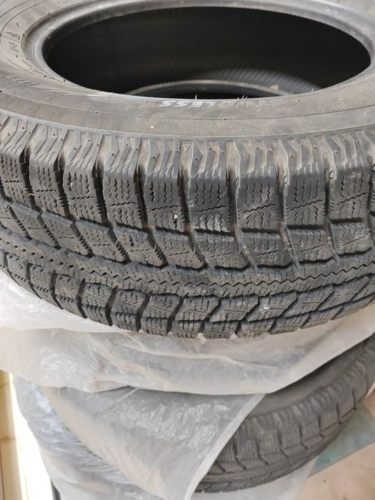 Шины зимние шины продам