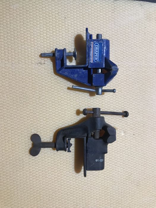 Menghine cu Prindere pe Masa Germania