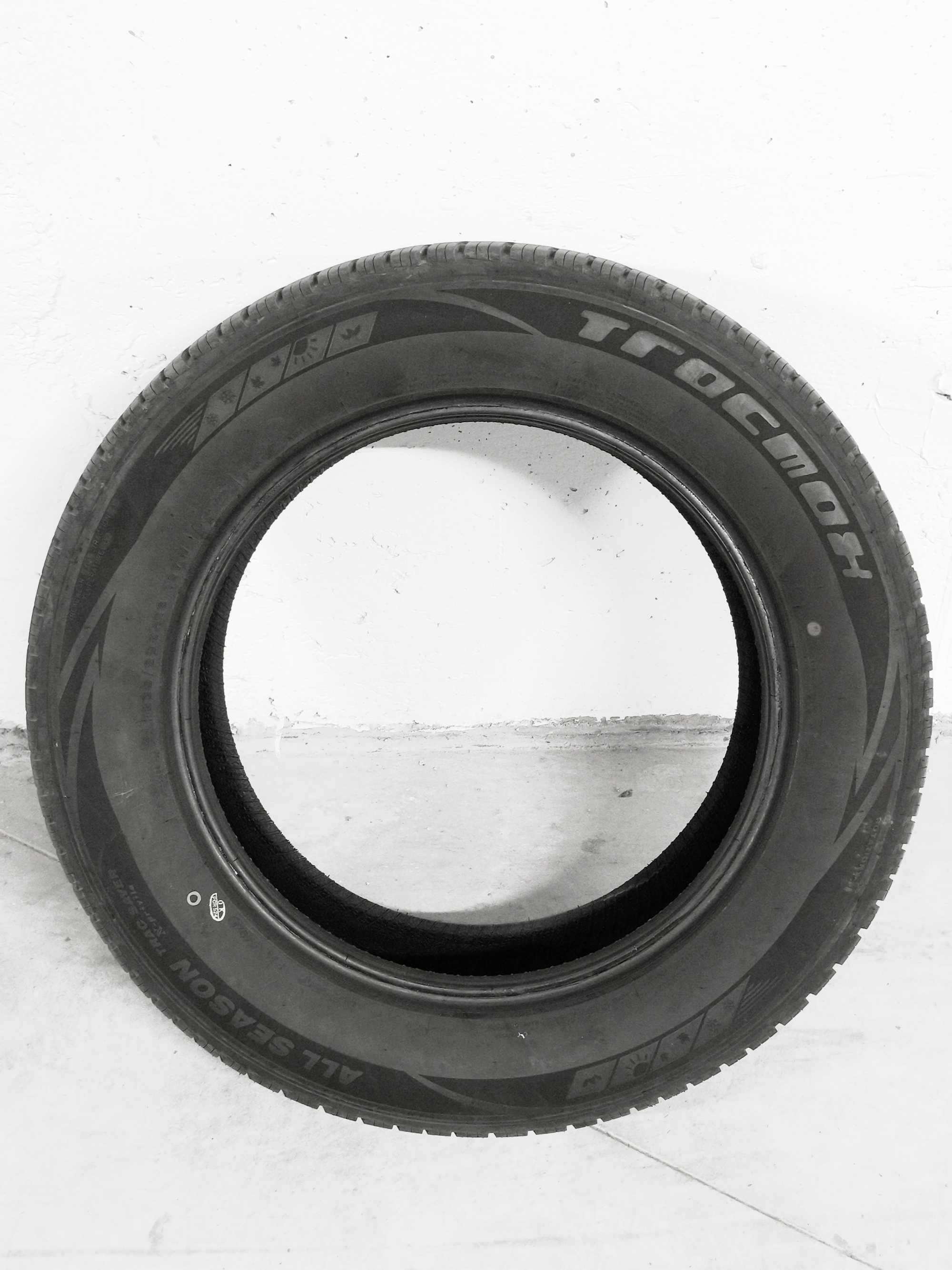 TRACMAX X-privilo TRAC SAVER 235/60 R18 107W - всесезонни