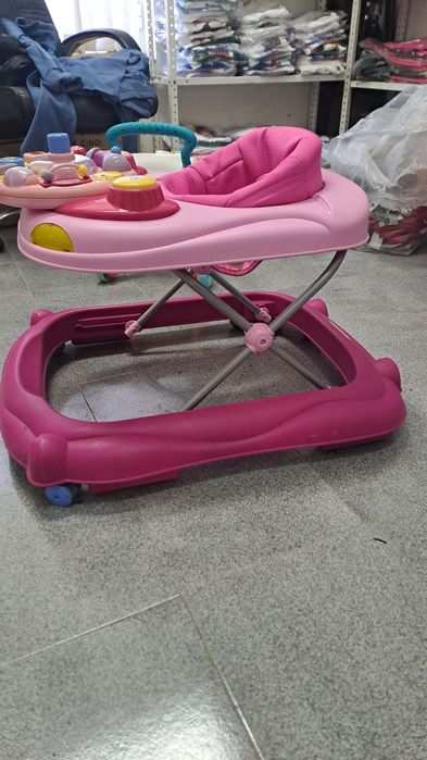 Детски паяк за прохождане