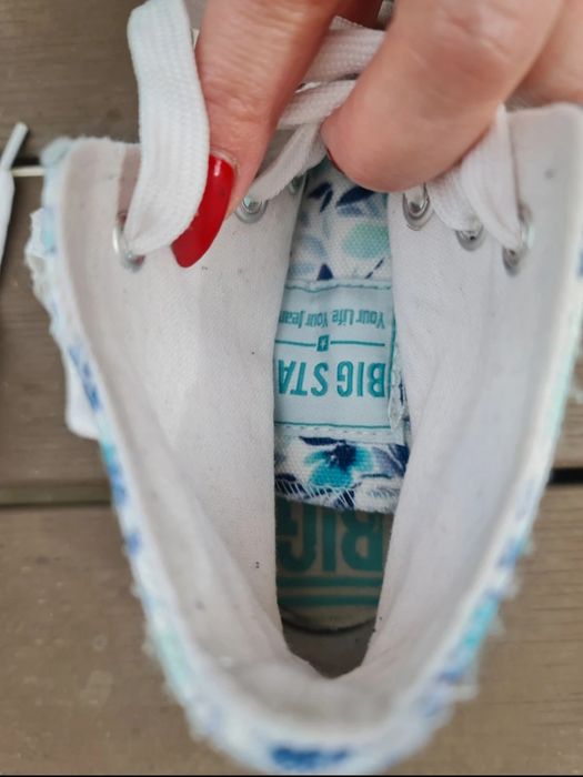 Tenisi inalti inflorati Big Star