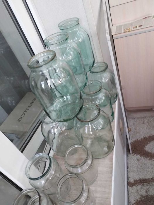 банки 2л, 1л, 0,7