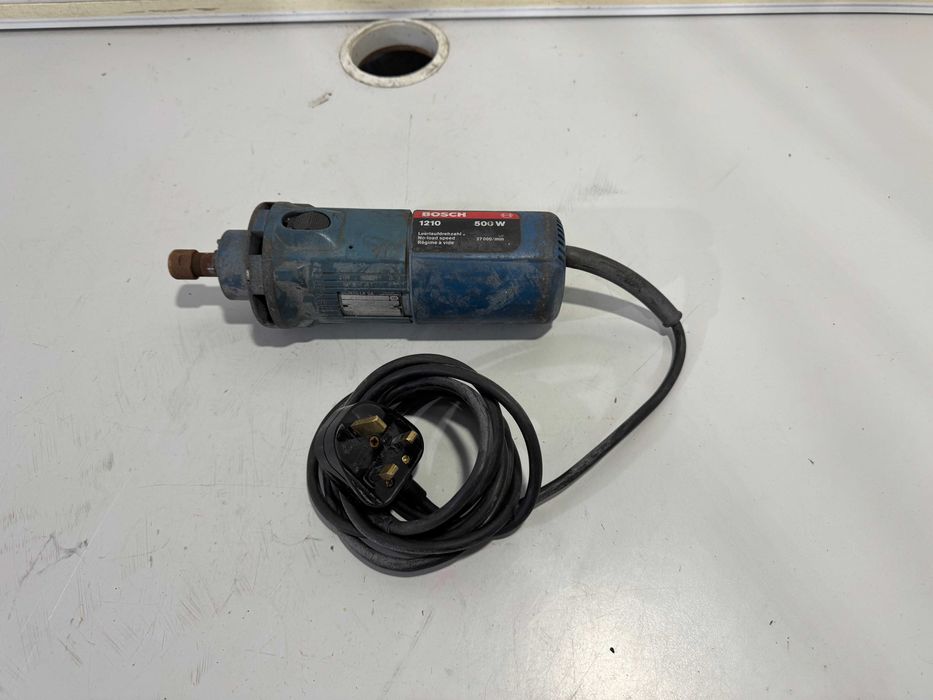 Оберфреза - Bosch 500 W/ 6мм