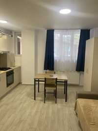 Inchiriez apartament doua camere in regim hotelier