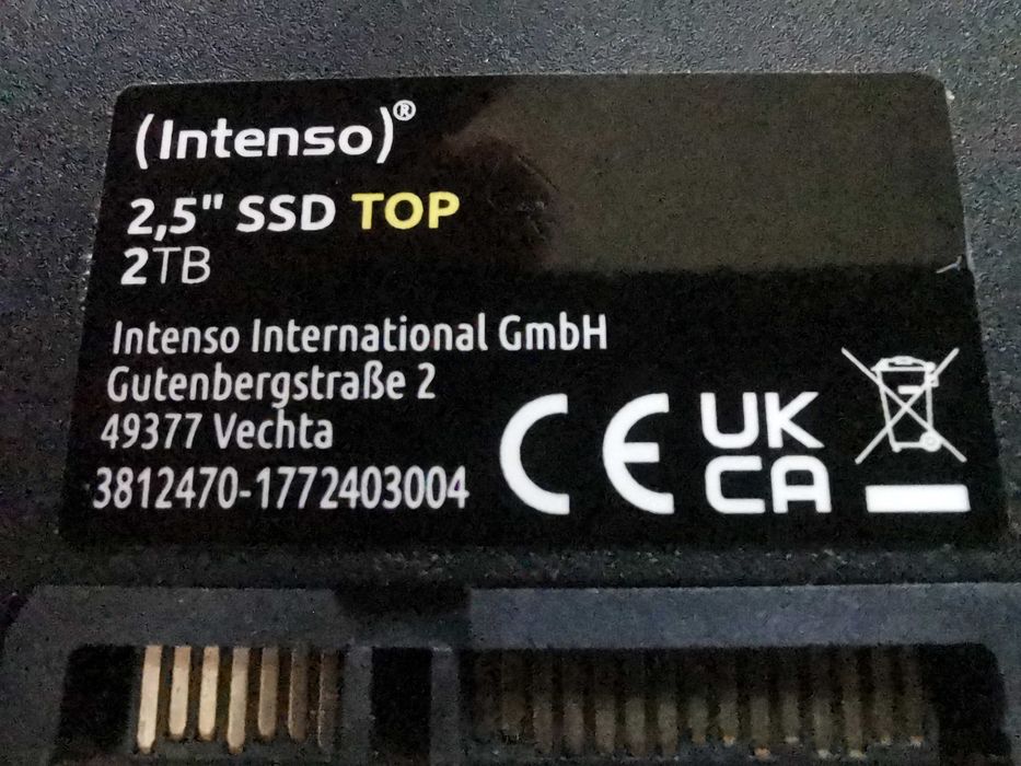 цифров диск 2.5" SSD 2TB Intenso TOP SATA III (6 Gbps)