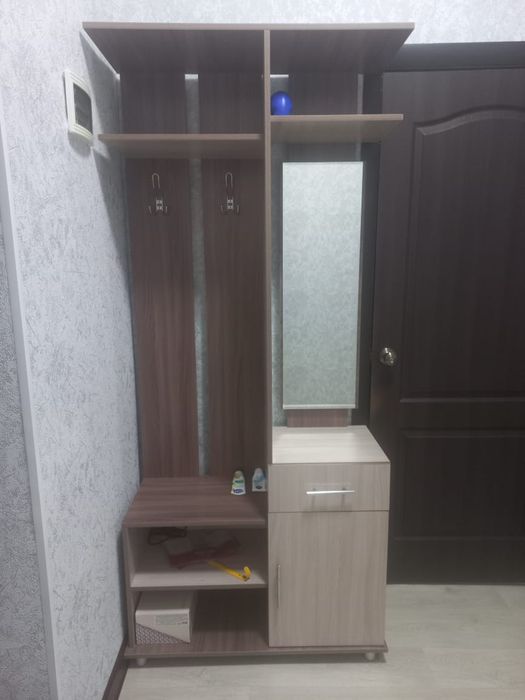 Прихожка хорошем состоянии продам!
