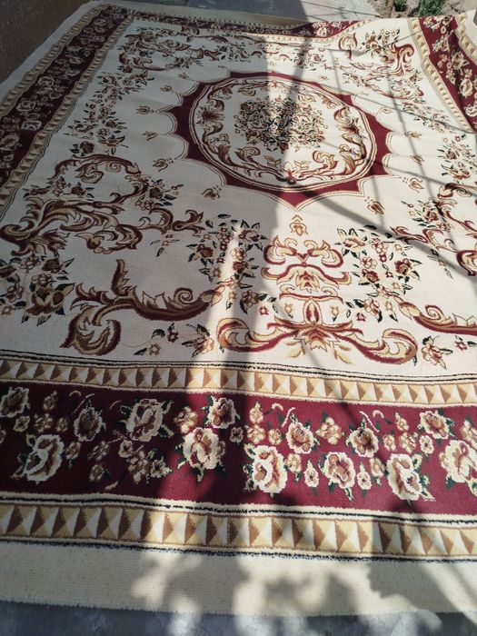 СРОЧНО 3.5х5.5 ГИЛАМ сотилади!