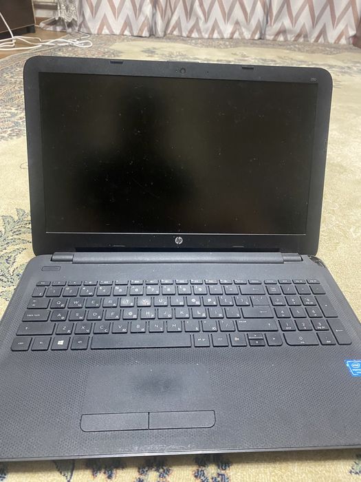 Ноутбук HP старый
