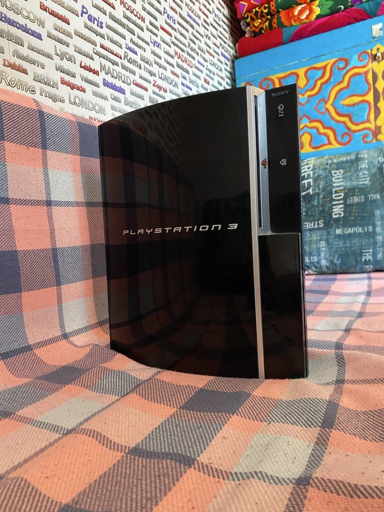 Продам playstation 3