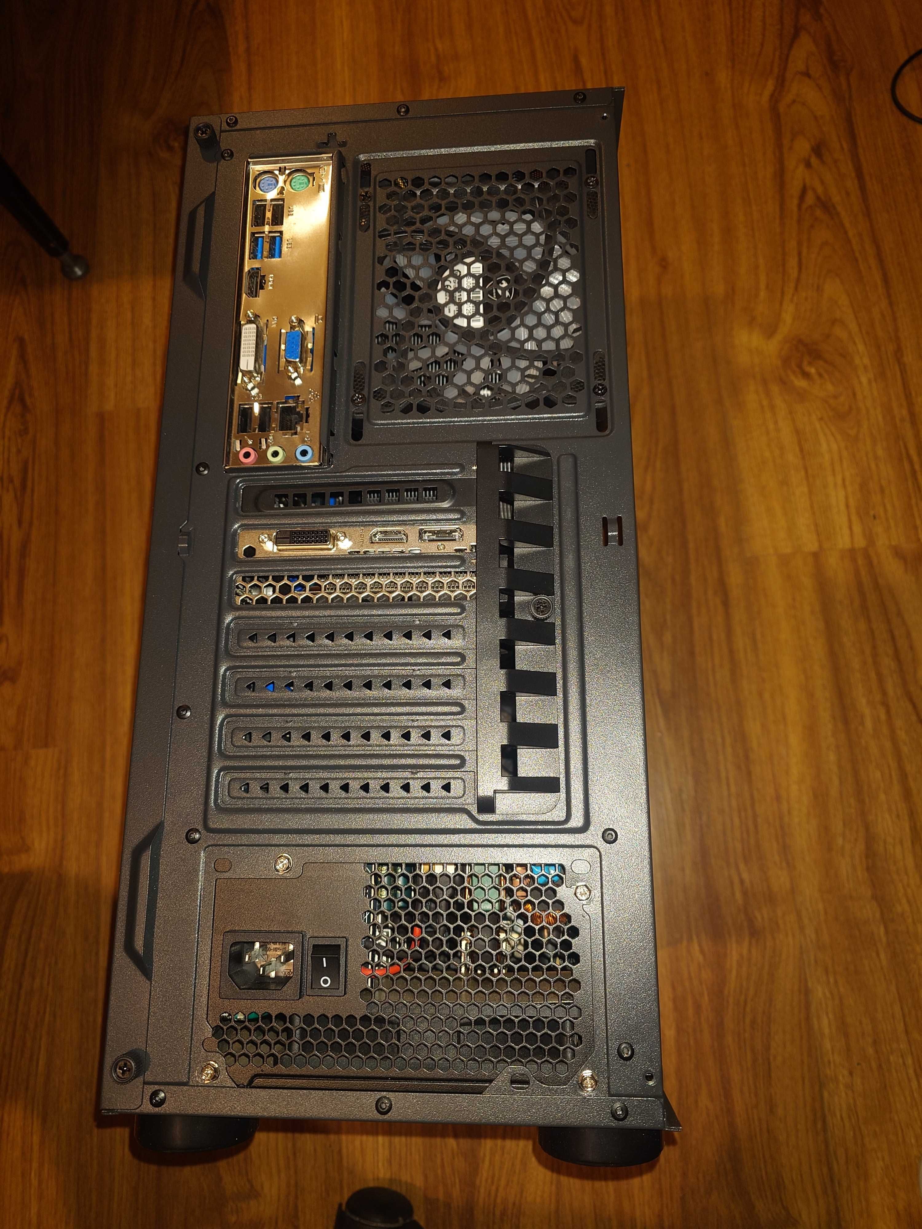 Компютър за игра 2
Gaming PC I7 4790К RTX 2060