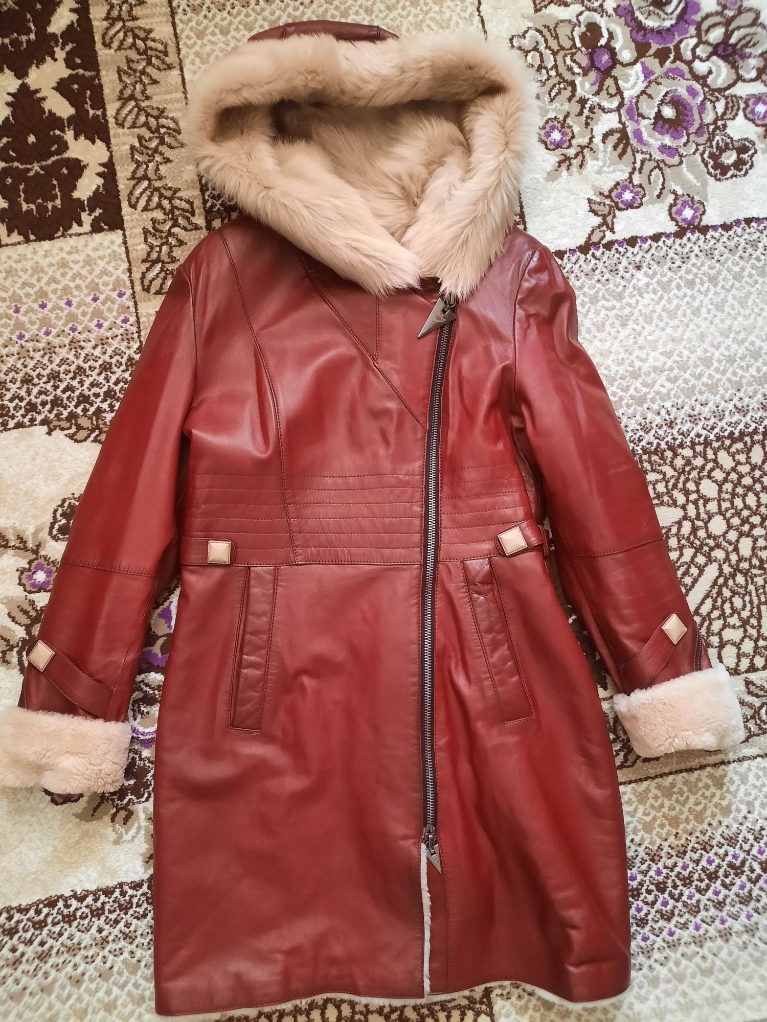 Продам  дубленку