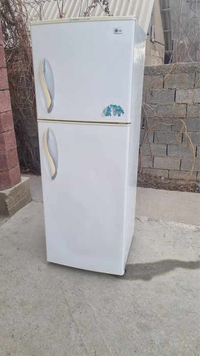 Холодильник бу использованный