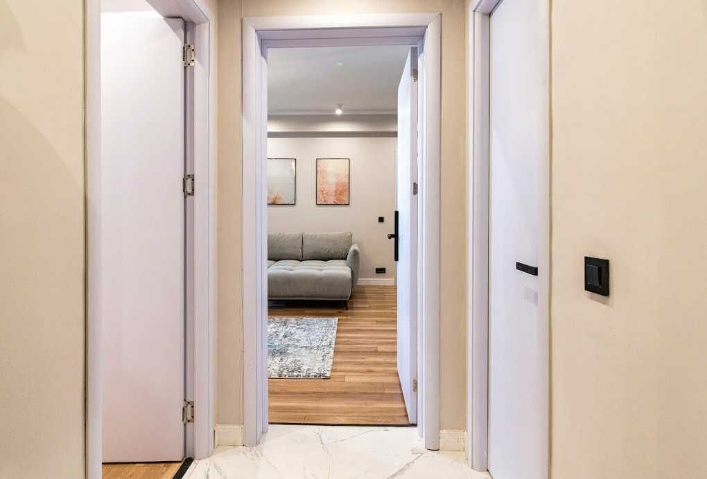 Дава се под наем Тристаен апартамент в Пловдив, Каменица 2 - 90 кв.м за 346.8 € - Снимка #2