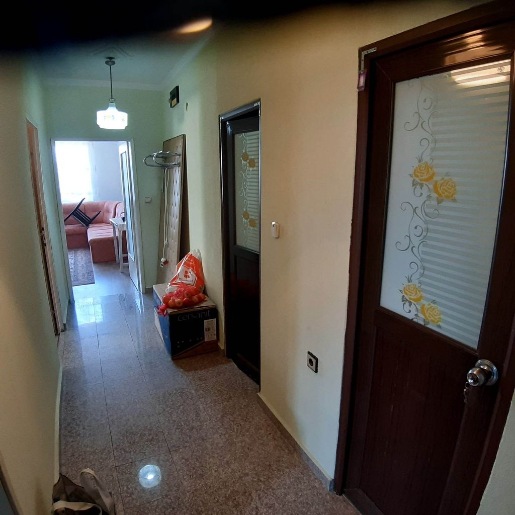 Дава се под наем Двустаен апартамент в Силистра, Малчика - 67 кв.м за 204 € - Снимка #3