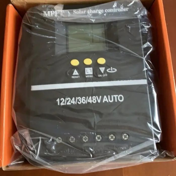 Vând mppt solar charge controller 100A