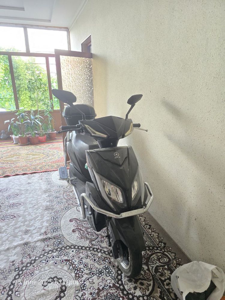 Elektr skuter MOTOBEK